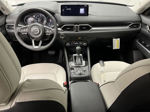 Used 2025 MAZDA CX-5 AWD 2.5 S w/ Preferred Package image 4