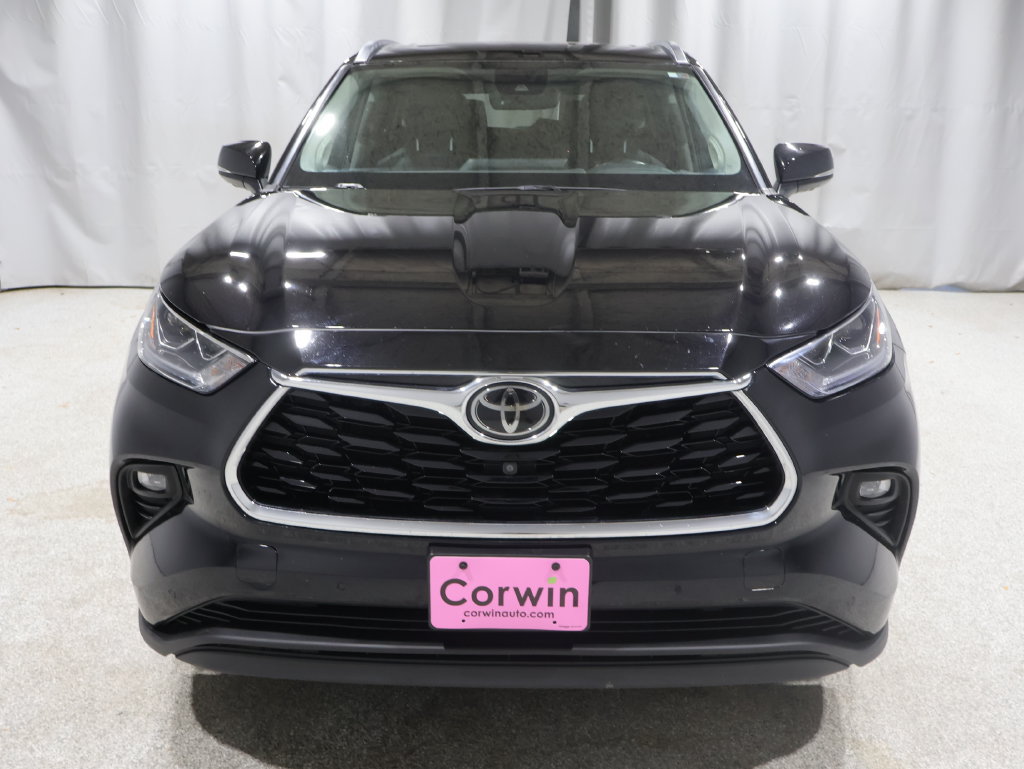 Used 2021 Toyota Highlander Limited AWD/4WD image 9
