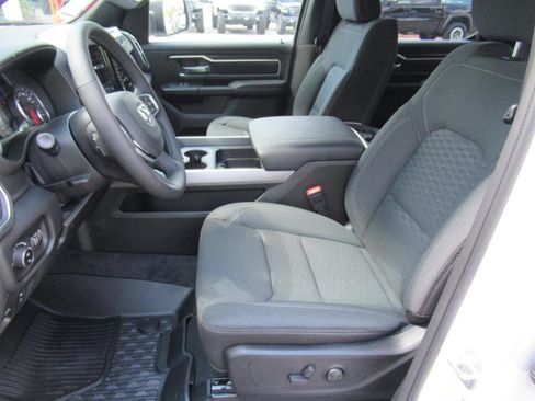 New 2026 RAM 1500 Big Horn AWD/4WD image 16