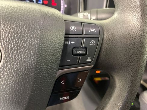 Used 2025 Toyota Camry LE image 9