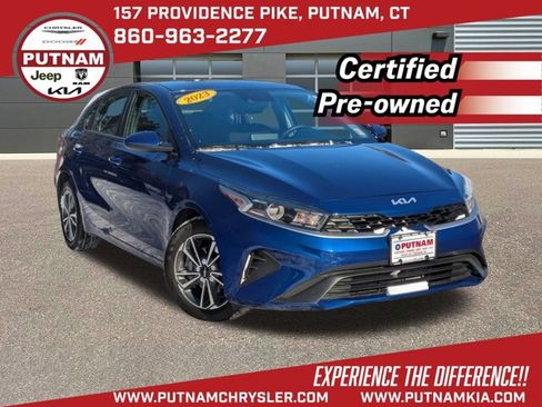 Certified 2023 Kia Forte LXS image 1