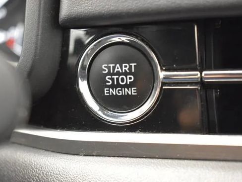 Used 2024 Mitsubishi Outlander Ralliart AWD/4WD image 28