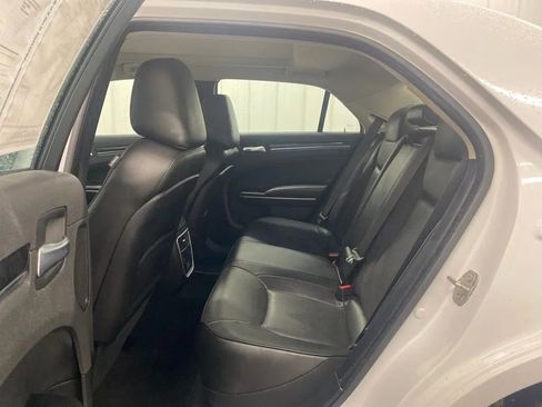 Used 2023 Chrysler 300 Touring L w/ Popular Equipment Group image 15