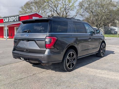 Used 2019 Ford Expedition Limited w/ Equipment Group 303A AWD/4WD image 5