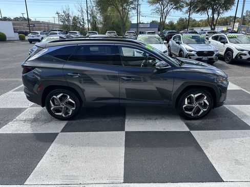 Used 2023 Hyundai Tucson Limited image 3
