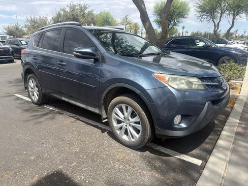 Used 2014 Toyota RAV4 Limited FWD image 3