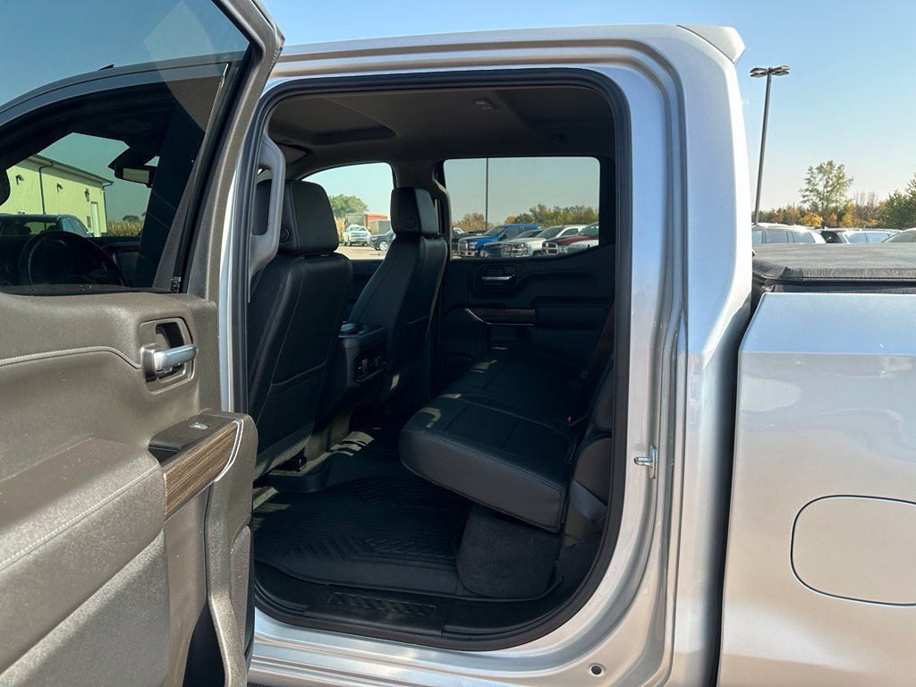 Used 2022 Chevrolet Silverado 1500 RST w/ LPO, Blackout Package AWD/4WD image 20
