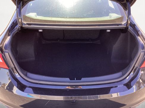 Used 2023 Chevrolet Malibu LT image 16