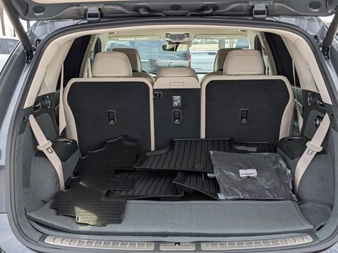 New 2026 Genesis GV80 2.5T Advanced image 32