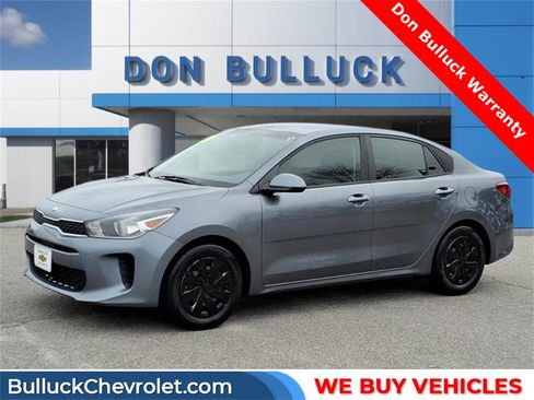 Used 2019 Kia Rio S image 1