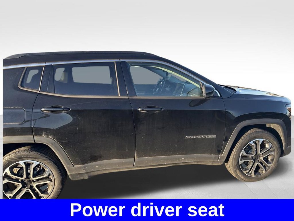 Used 2022 Jeep Compass Limited w/ Sun and Sound Group AWD/4WD image 9