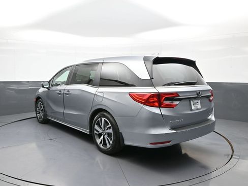 Certified 2023 Honda Odyssey Touring image 8