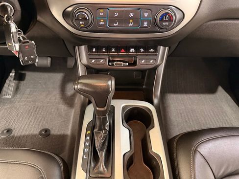 Used 2019 Chevrolet Colorado ZR2 AWD/4WD image 21