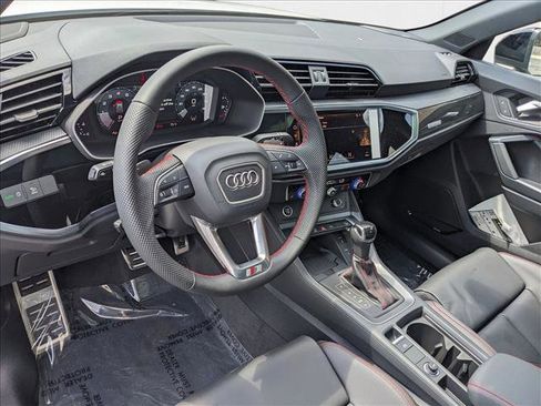 New 2025 Audi Q3 2.0T Premium Plus image 9
