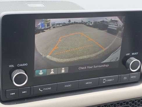 Certified 2024 Honda HR-V LX image 3