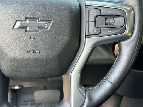 Used 2023 Chevrolet Silverado 1500 RST AWD/4WD image 18