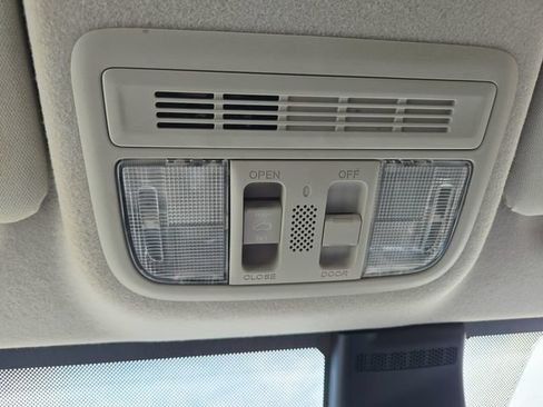 Used 2018 Honda Fit EX image 28