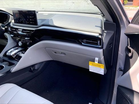 New 2026 Acura MDX w/ Technology Package AWD/4WD image 15