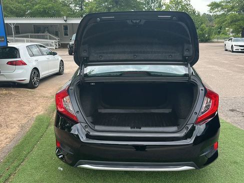 Used 2019 Honda Civic LX image 11