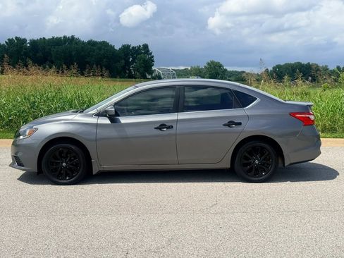Used 2017 Nissan Sentra S w/ S Style Package FWD image 7