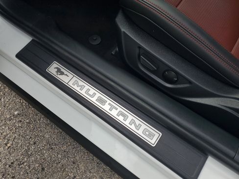 Certified 2025 Ford Mustang GT Premium image 14