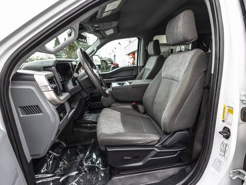 Used 2023 Ford F350 XLT image 22