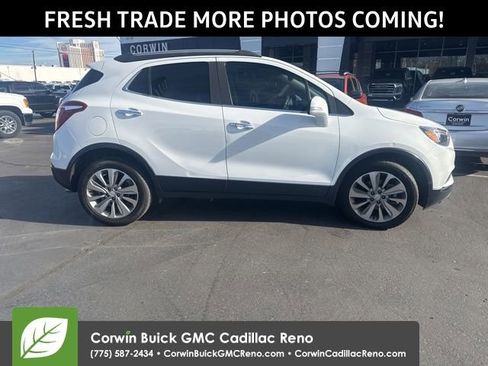 Used 2018 Buick Encore Preferred image 3