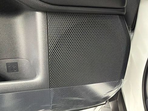Used 2027 Toyota Land Cruiser AWD/4WD image 21