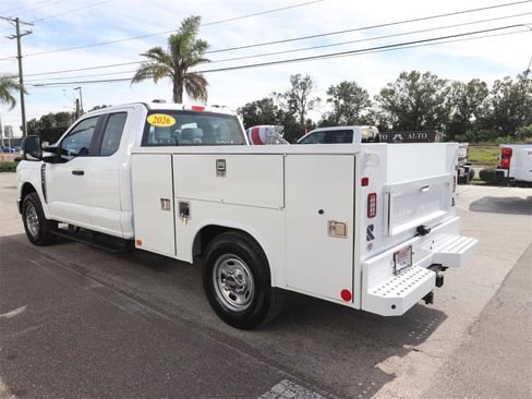 New 2026 Ford F250 XL w/ XL Chrome Package image 11