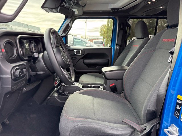 Used 2025 Jeep Wrangler Unlimited Rubicon AWD/4WD image 5