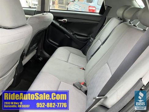 Used 2009 Toyota Matrix S image 11