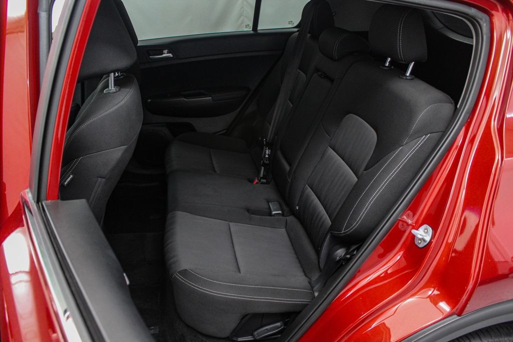 Used 2020 Kia Sportage LX AWD/4WD image 14