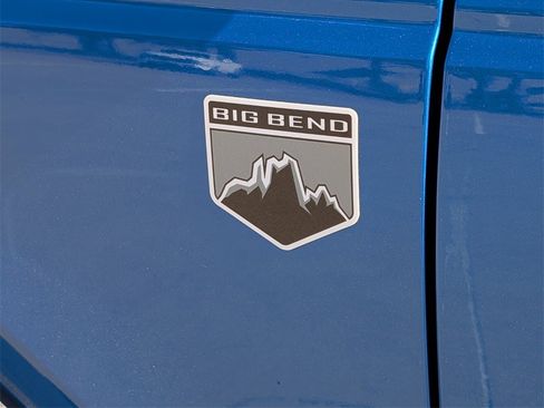 Used 2023 Ford Bronco Big Bend image 7