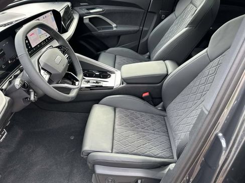 New 2026 Audi SQ5 Premium Plus AWD/4WD image 9