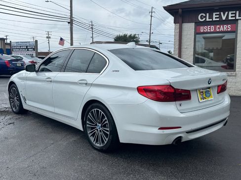 Used 2019 BMW 530e w/ Convenience Package image 8