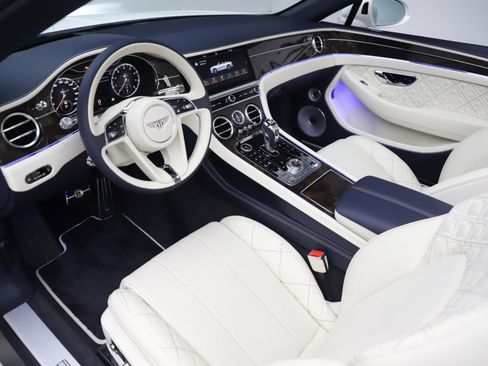 Certified 2020 Bentley Continental GT First Edition image 24