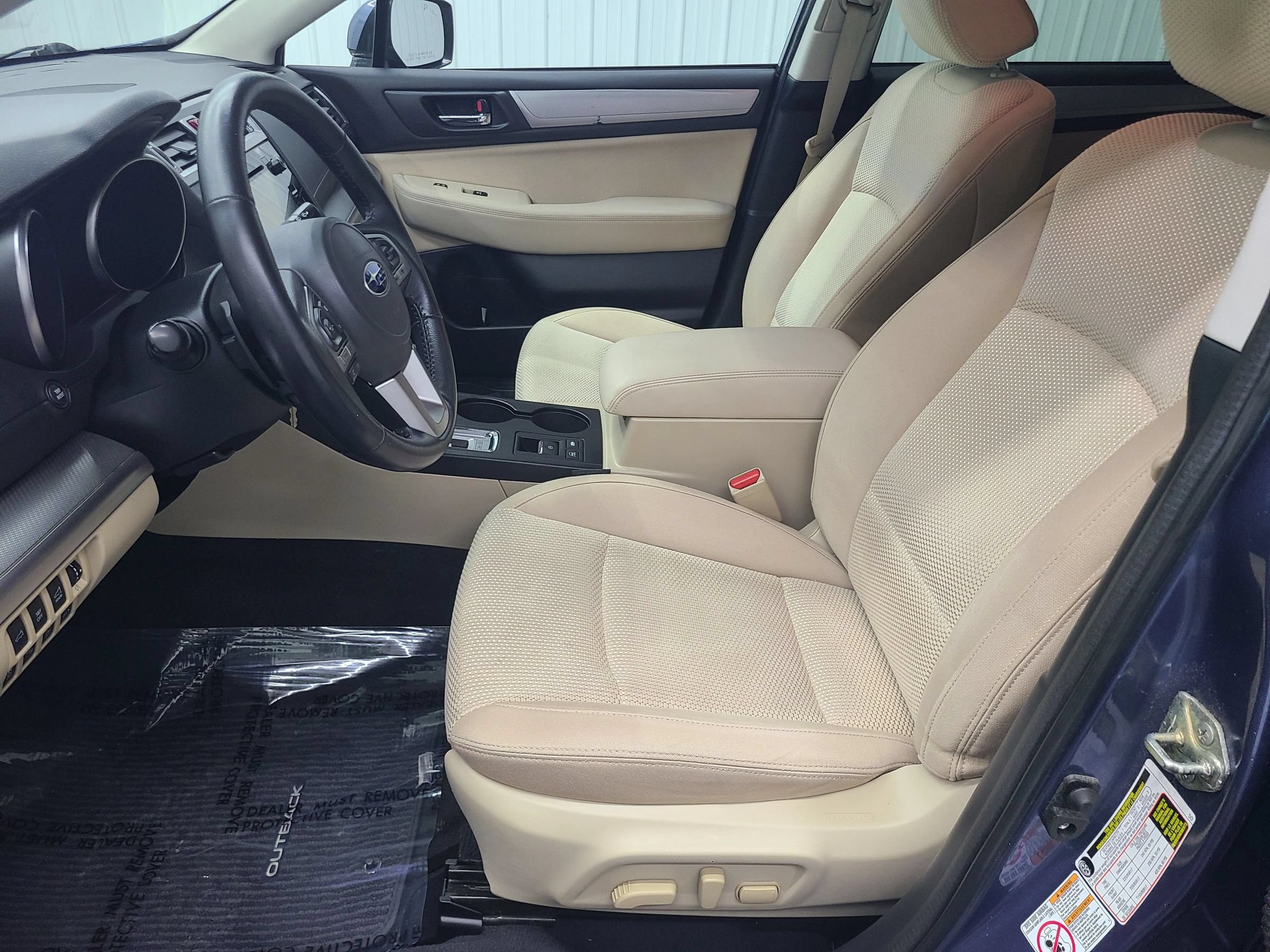 Used 2016 Subaru Outback 2.5i Premium AWD/4WD image 22