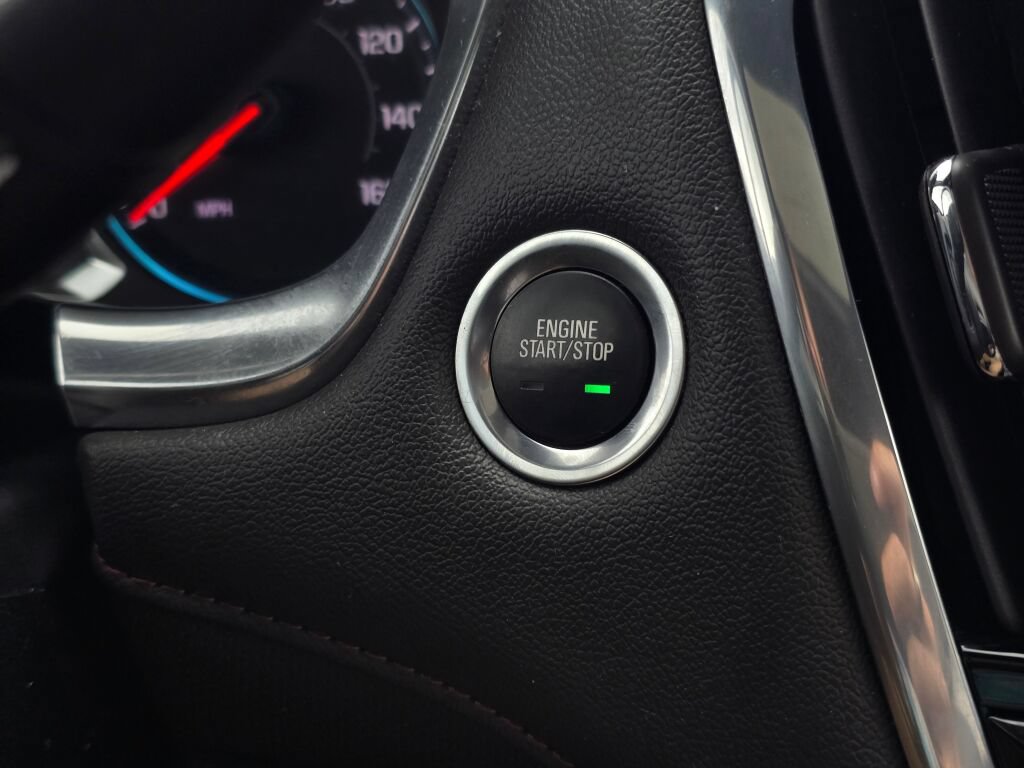 Used 2022 Chevrolet Traverse RS AWD/4WD image 35