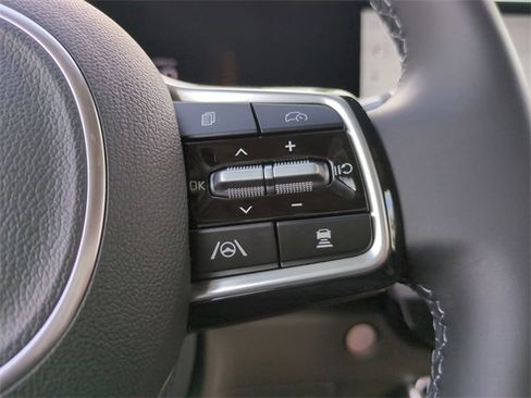 New 2026 Kia Carnival EX image 25