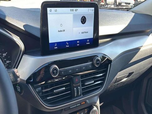 Used 2022 Ford Escape SE w/ Convenience Package image 16