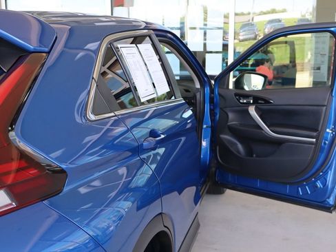 Used 2023 Mitsubishi Eclipse Cross AWD image 41