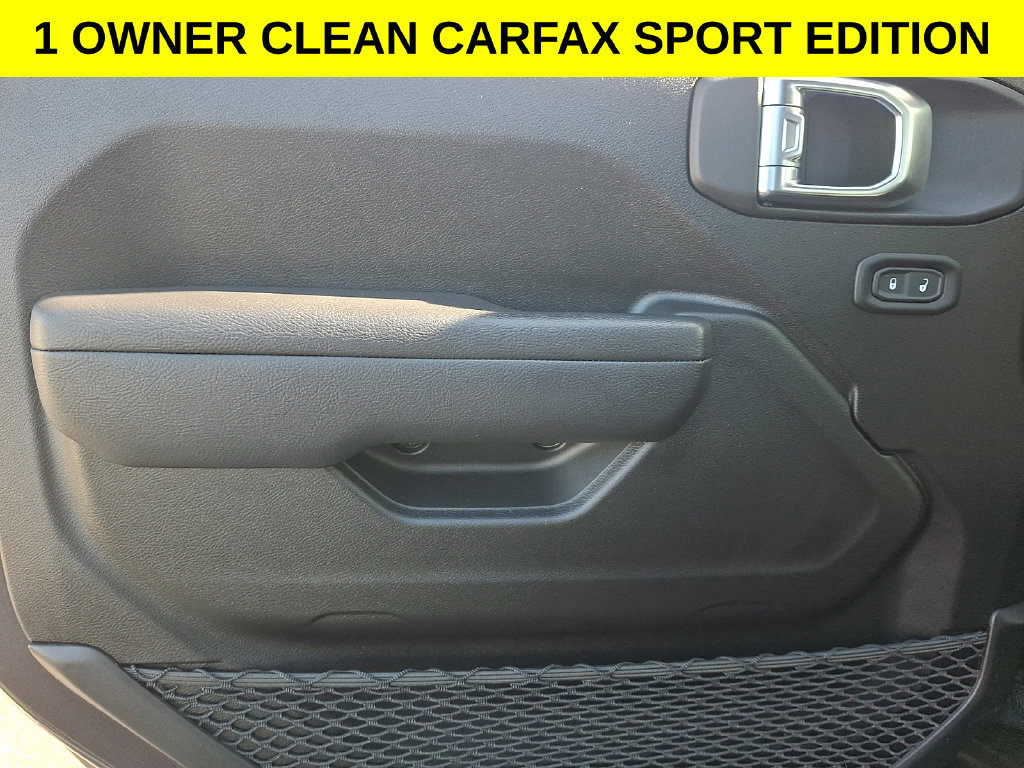 Used 2025 Jeep Wrangler Sport AWD/4WD image 12