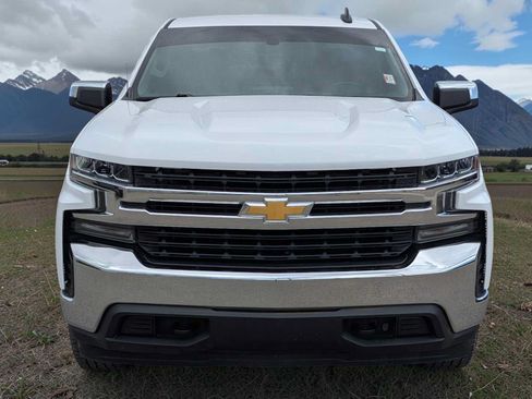 Used 2020 Chevrolet Silverado 1500 LT w/ Convenience Package AWD/4WD image 9