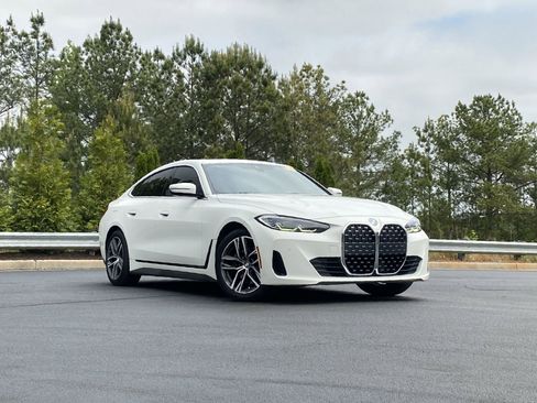 Used 2024 BMW 430i Gran Coupe xDrive w/ Premium Package AWD/4WD image 2