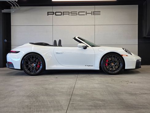 Certified 2026 Porsche 911 Carrera 4 GTS AWD/4WD image 30