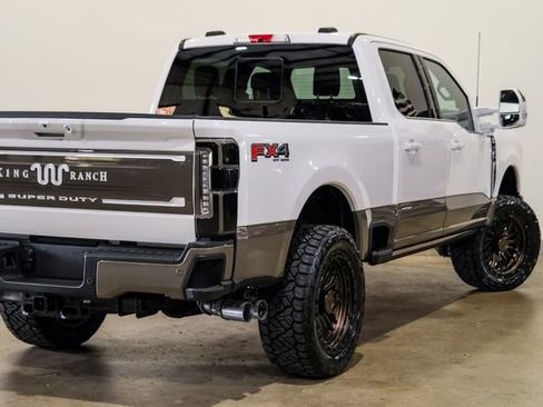 Used 2026 Ford F250 King Ranch w/ FX4 Off-Road Package image 32