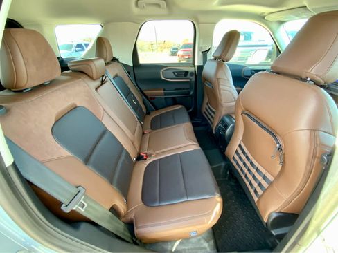 Used 2022 Ford Bronco Sport Badlands w/ Premium Package image 16