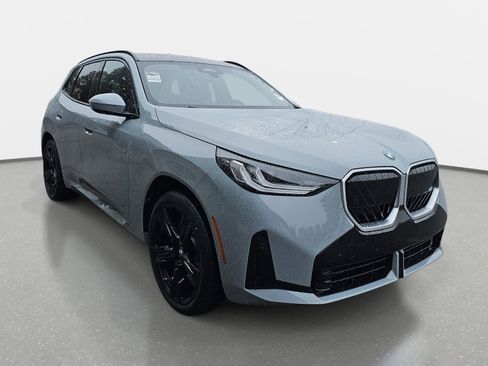 New 2026 BMW X3 xDrive30 w/ M Sport Package image 3