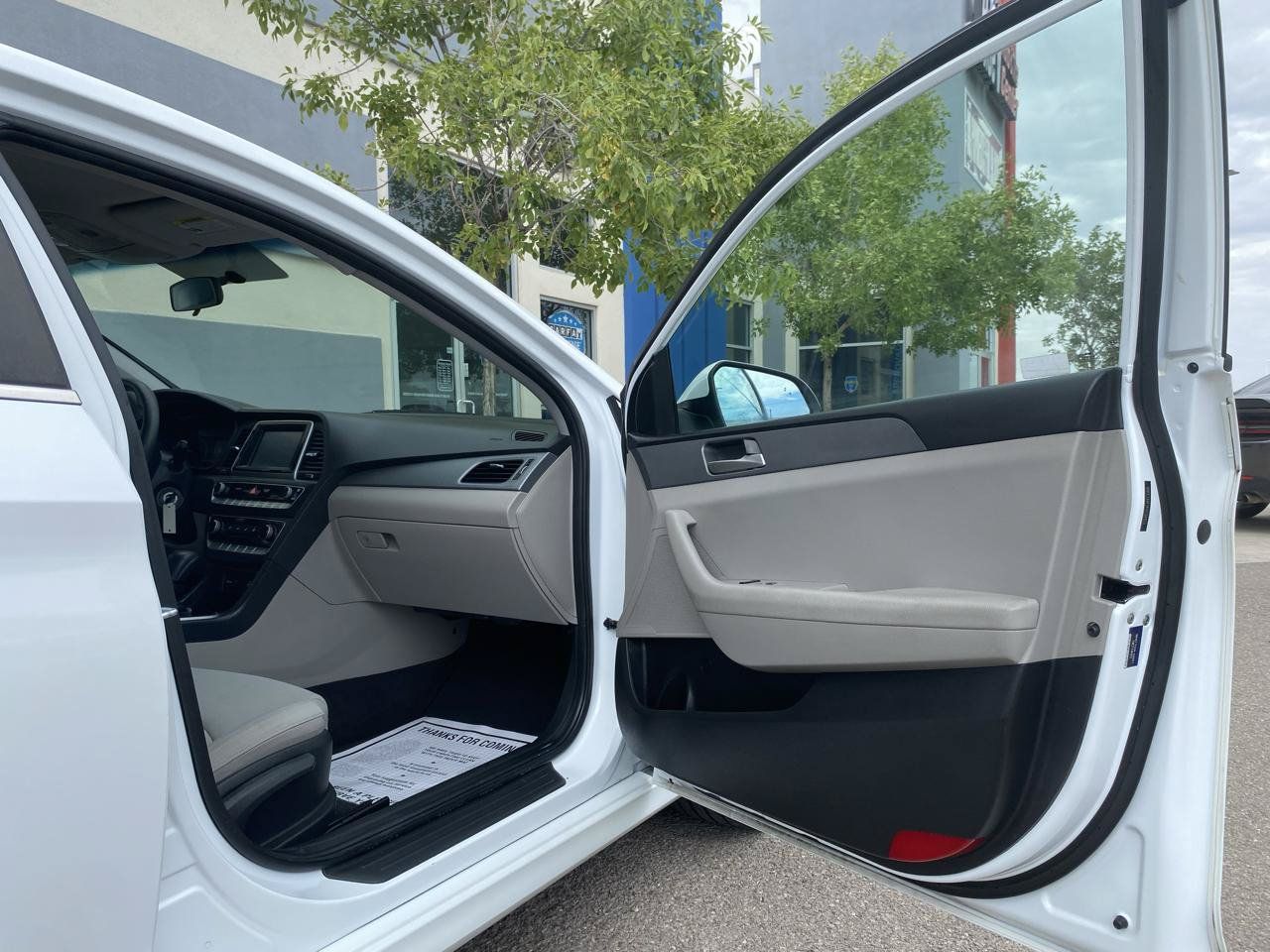 Used 2019 Hyundai Sonata SE FWD image 12