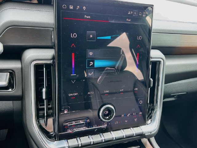 New 2027 GMC Yukon Denali w/ Sun & Power Step Package RWD image 11